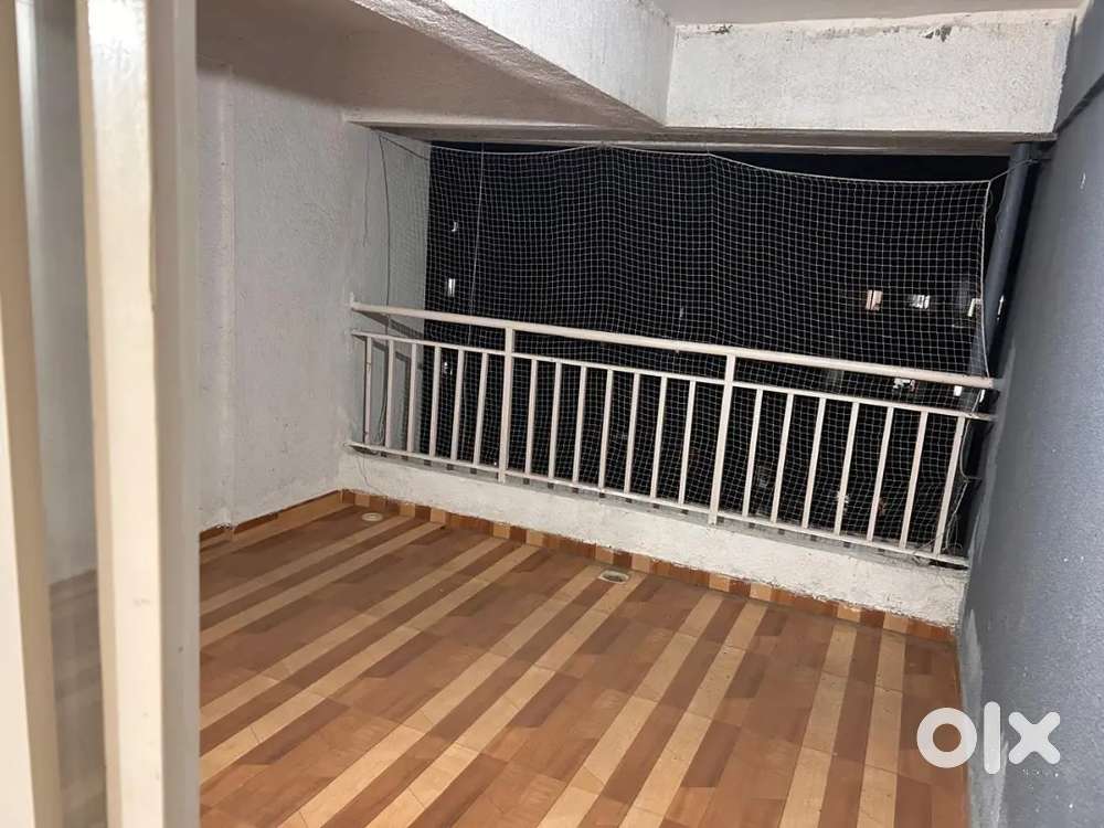 2 bhk semi furnished flat for rent Near JSPM college