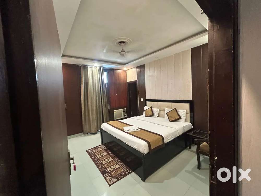 Spa job male and female