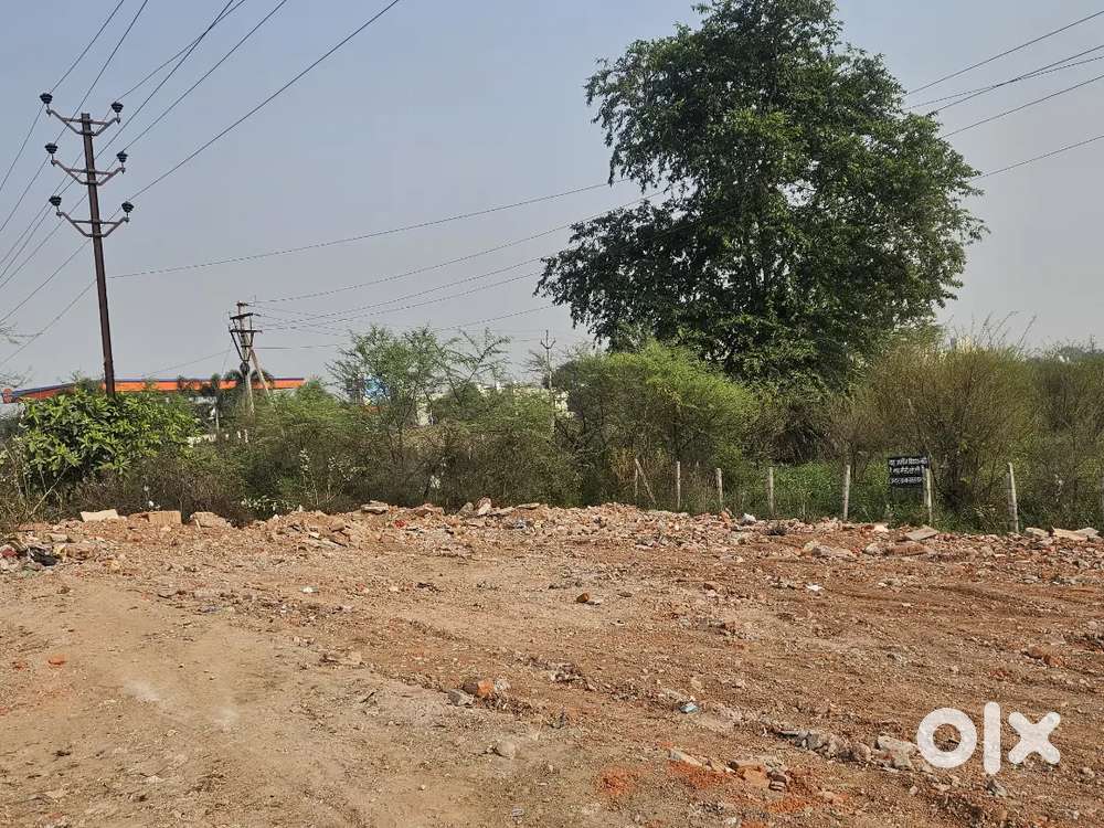 LAND PROPERTY IN PRIME LOCATION FOR MAKE APARTMENT AND SHOWROOM