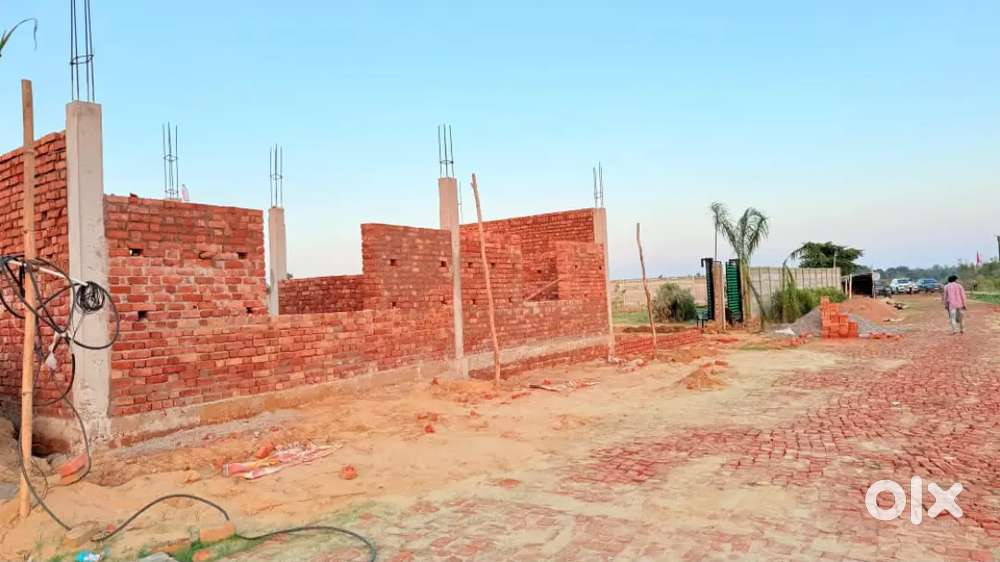 Farmhouse ke liye sasti jameen le Sultanpur road Amethi market me