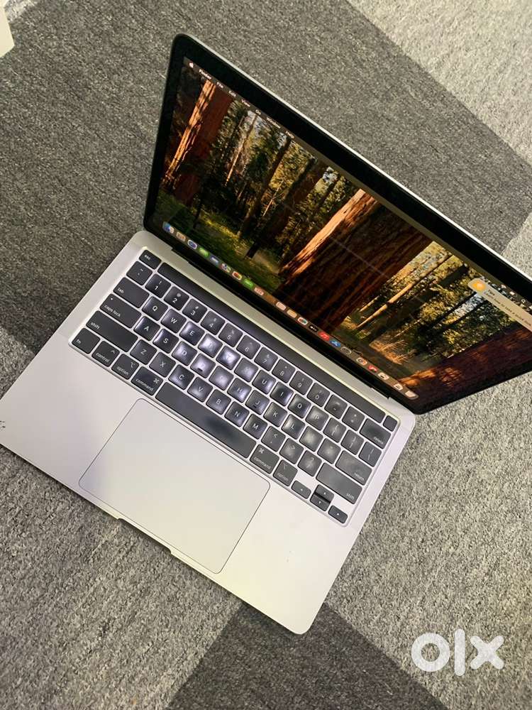 Macbook pro A2251 /13inch/i7 Core/32GB Ram/512GB SSD/Touchbar Laptop