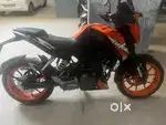 Urgent Sale KTM duke 200 scrachless