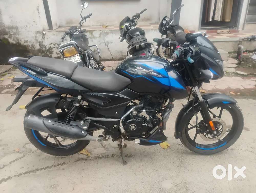 Bajaj pulsar 125