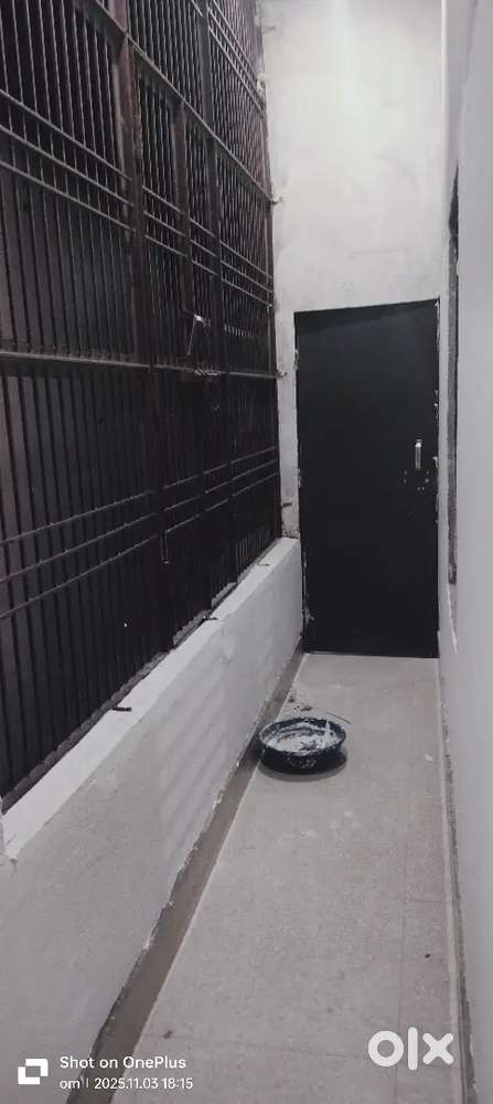 Floor for Rent: 2nd floor for rent with two balcony