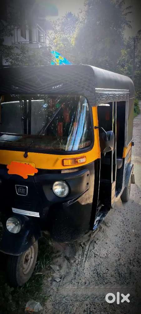 BAJAJ AUTORICKSHAW