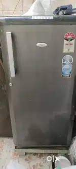 WHIRLPOOL 5 star fridge with good and pakka condition