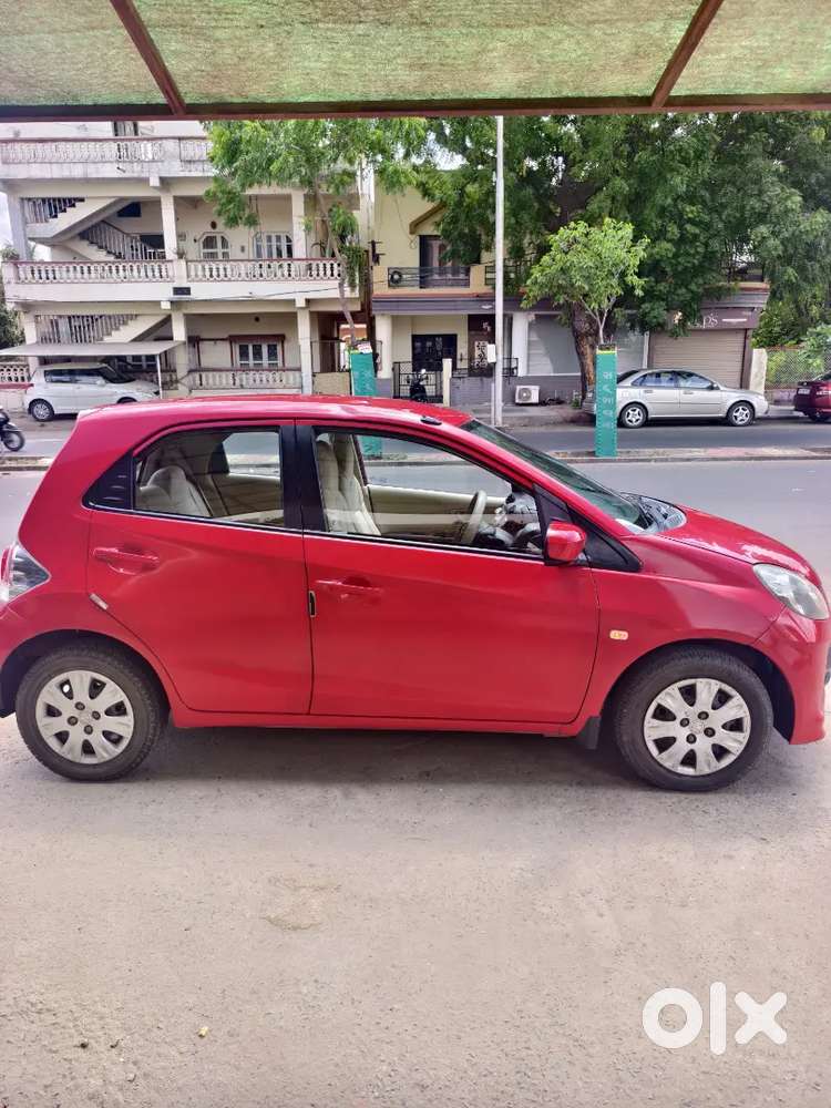 HONDA BRIO