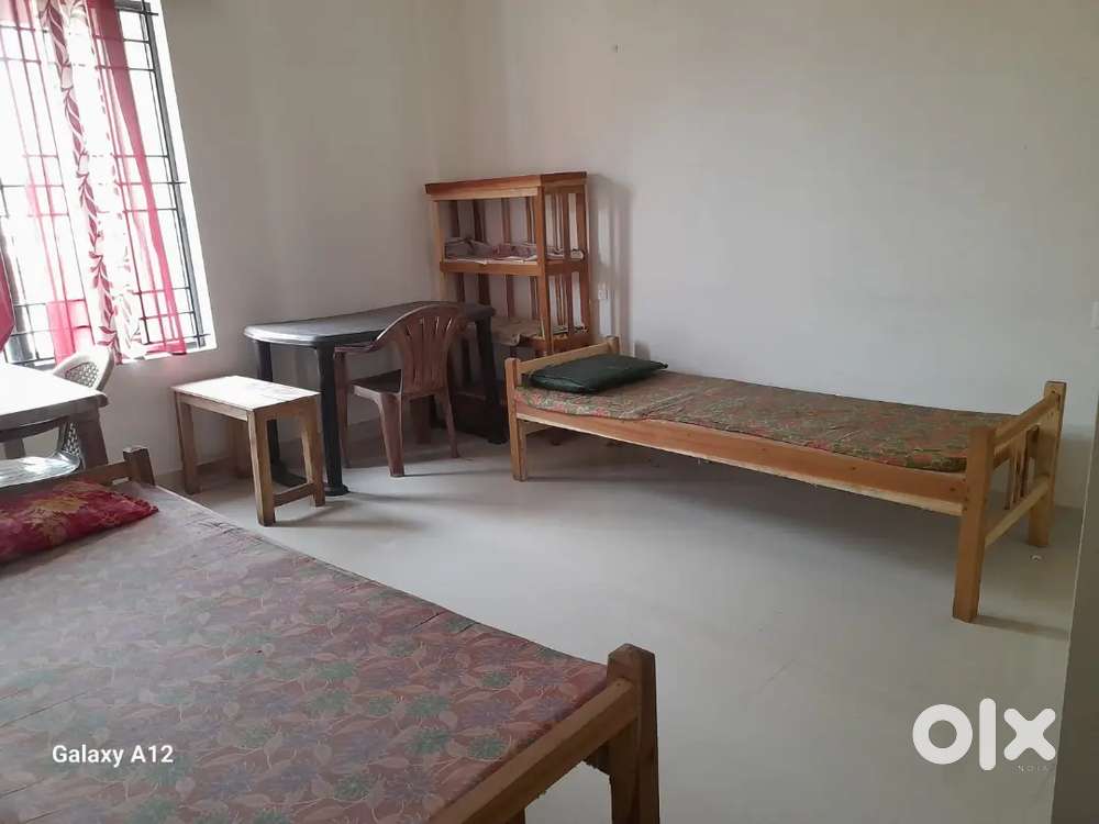 Pg for boys and girls