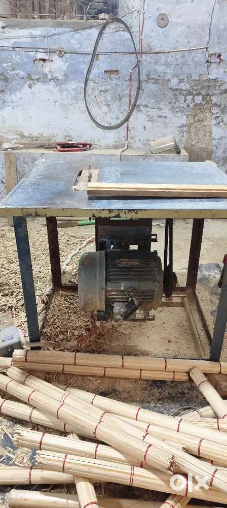 Submersible wooden stick making machine