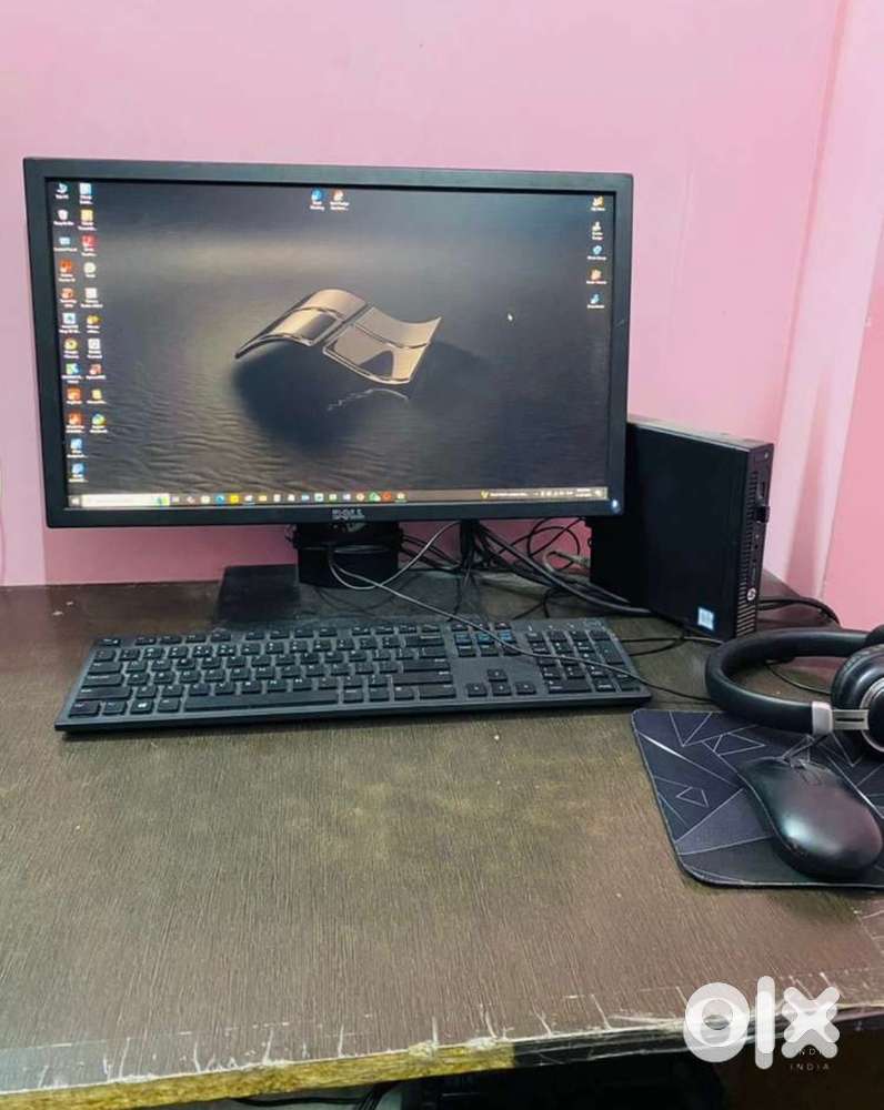 Complete computer system including monitor, CPU, Keyboard, Mouse & UPS