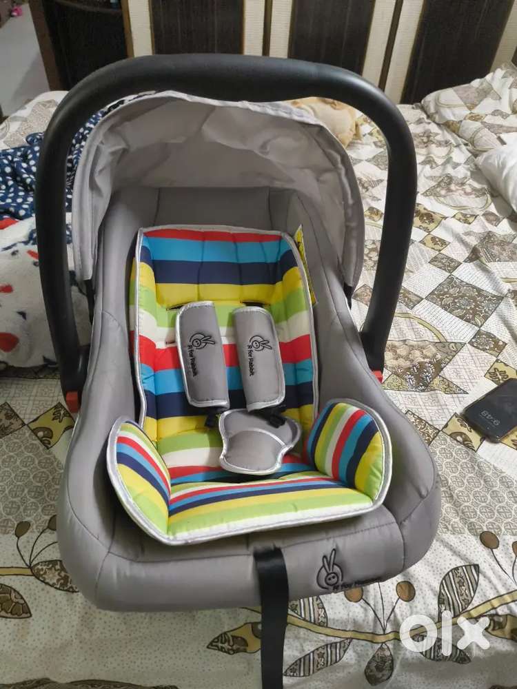 Baby car seat and carrier