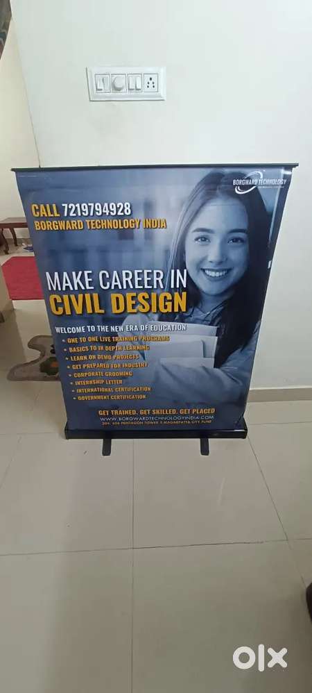 Retractable banner stand Display  5 peace at 1999
