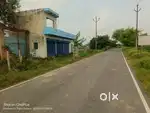 ऑन रोड देवी आर्टिस्ट रोड पर