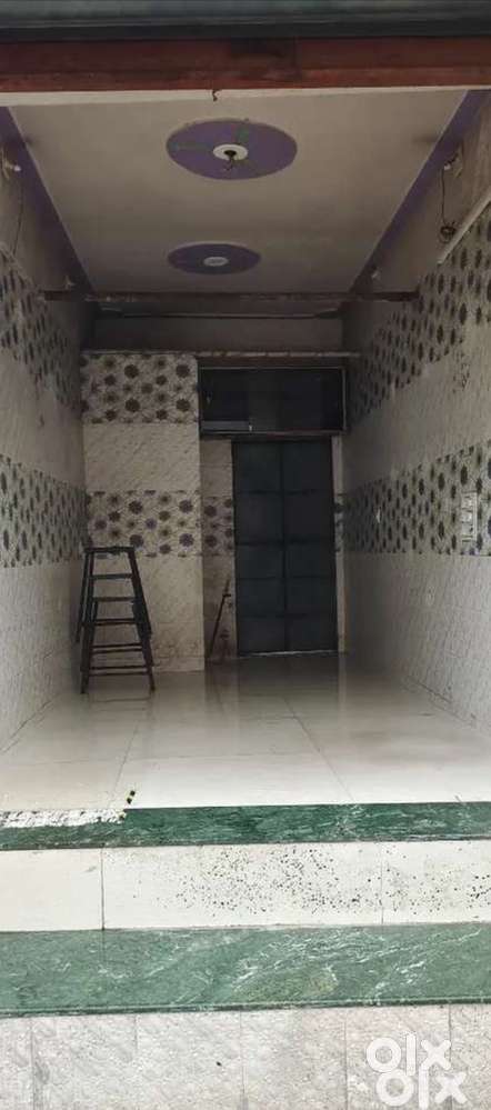 Road side CTM prime location LOW badget shop Rent