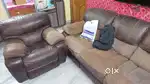 royaloak leatherette black color atlanta recliner
