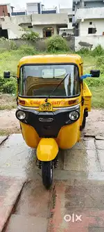 Bajaj maxima 2025