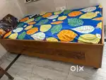 Diwan 3*6 with box