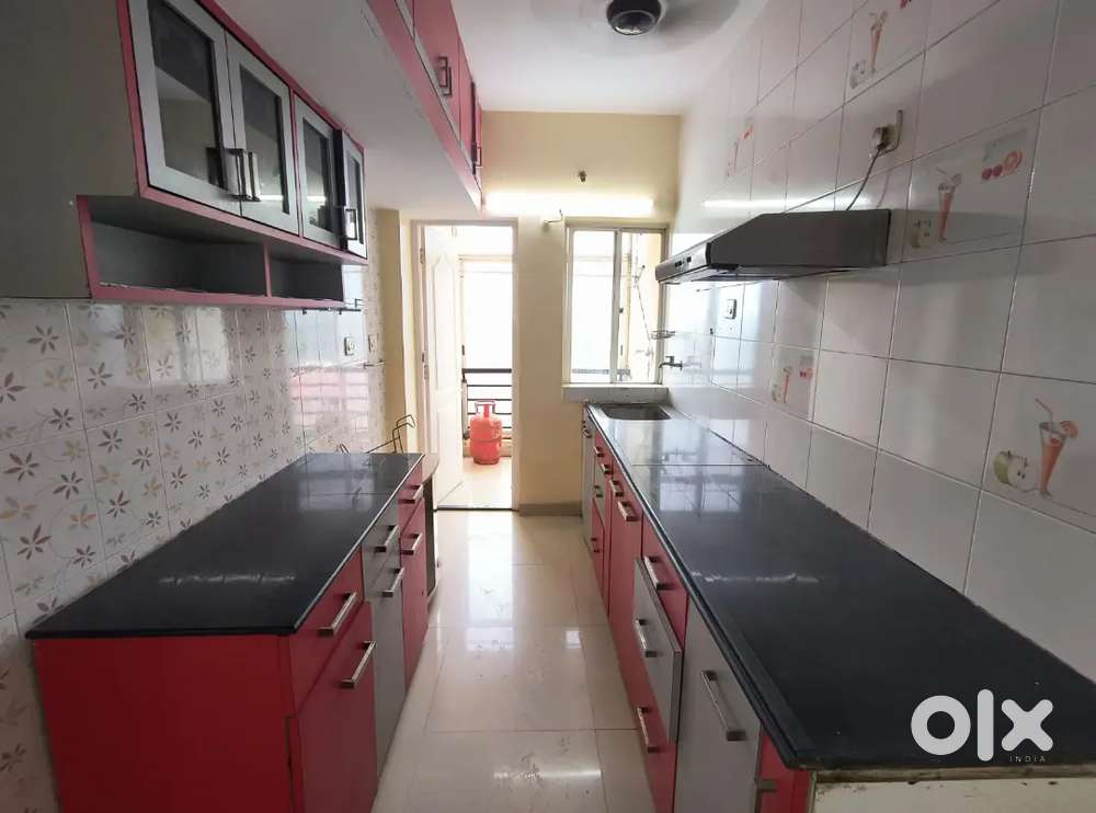 3bhk semi furnish flat for sale nr joggers park, Airport Rd, chicalim