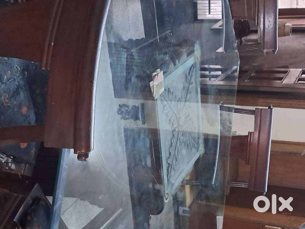 Haxagen glass dining table