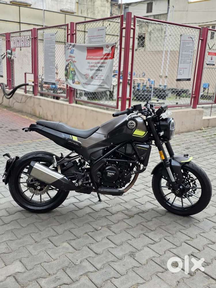 Benelli Leoncino 250 2020