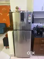 1 year old Whirlpool fridge in Excellent condition
