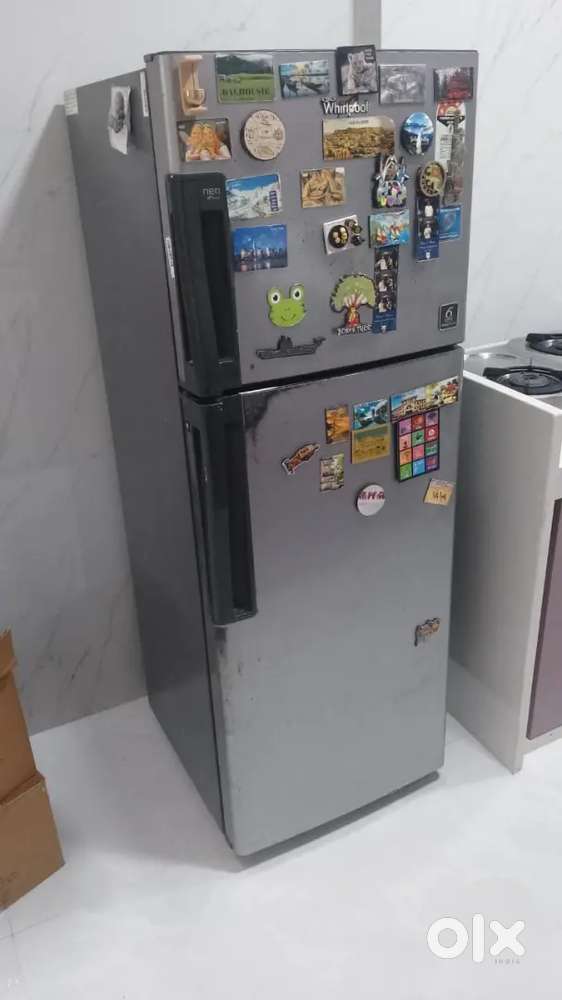 265 litre double door fridge