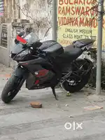 First owner. Yamaha V3 R15. Matte grey colour