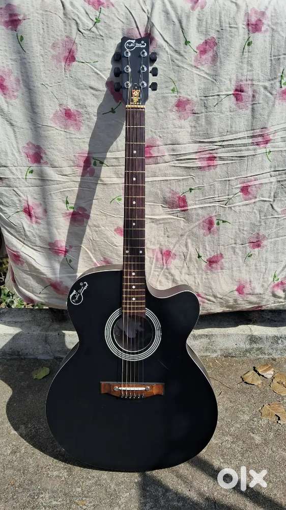 Guitar, semi acoustic guitar,  with strings,  good condition like bew