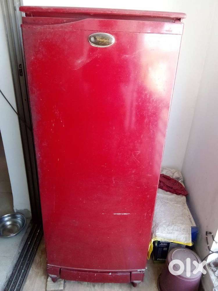 Whirlpool single door refrigerator