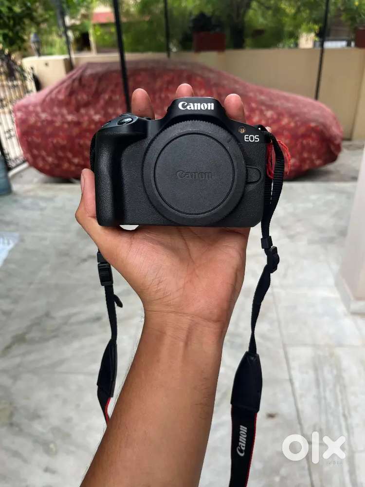 Canon EOS R50 Mirrorless Camera for Sale – Excellent Condition!