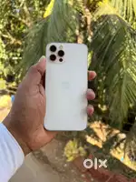 IPHONE 12 Pro 256 GB Top Condition For Resale.