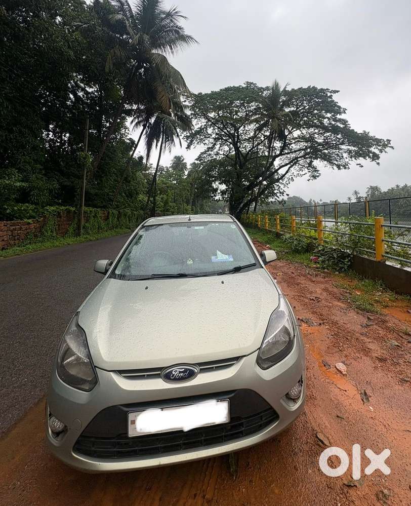 Ford Figo 2010 Diesel 130000 Km Driven