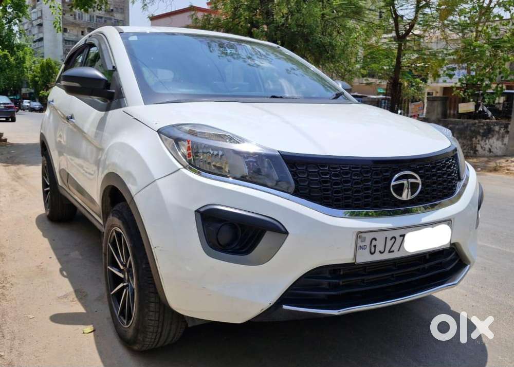 Tata Nexon 1.2 Revotron XM, 2018, Petrol