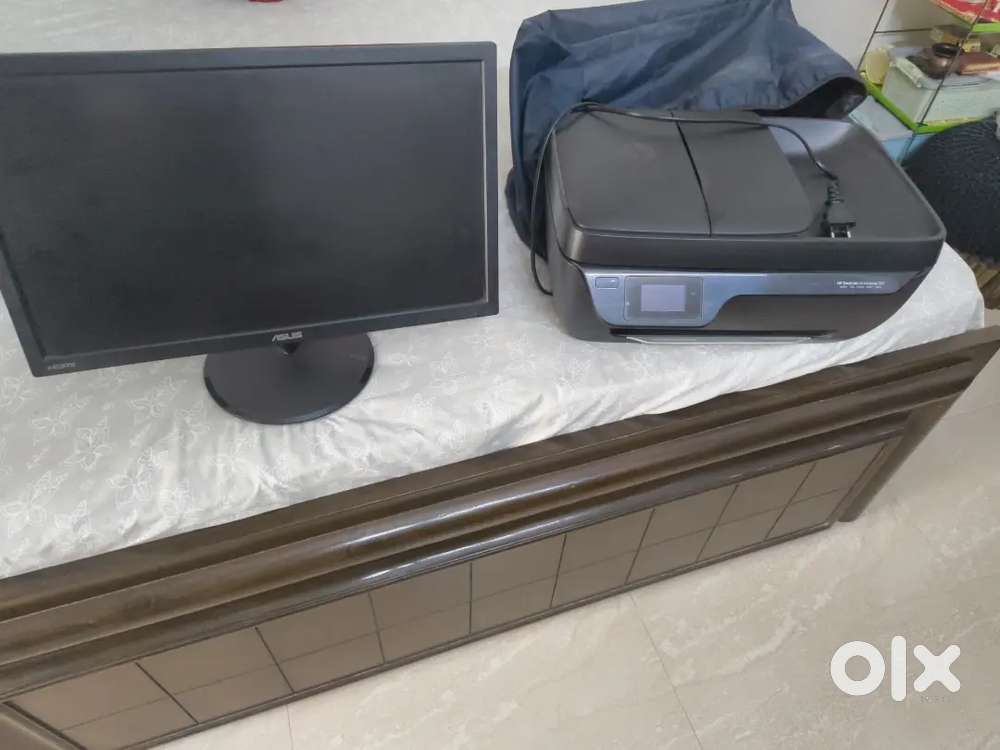 Hp Printer and Asus monitor