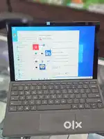 Microsoft Surface Pro 6 i7 16gb 512gb with keybaord