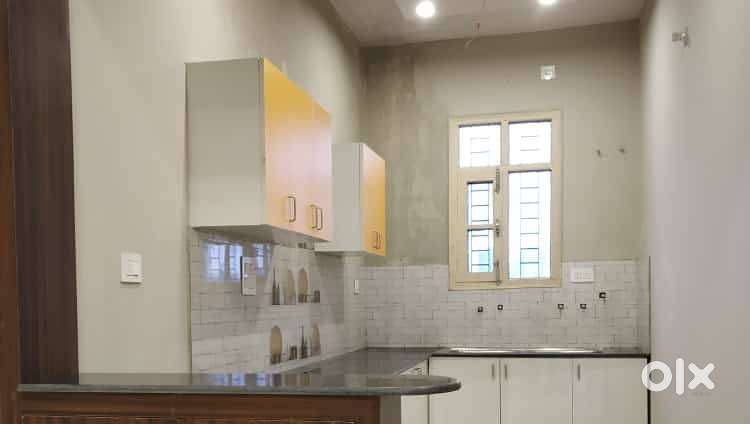 FESTIVAL OFFERS FULLY FURNISHED 2BHK FOR SALE AT SECTOR 115