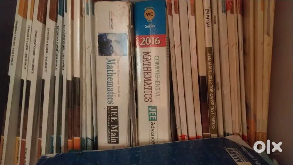 JEE question books and notes