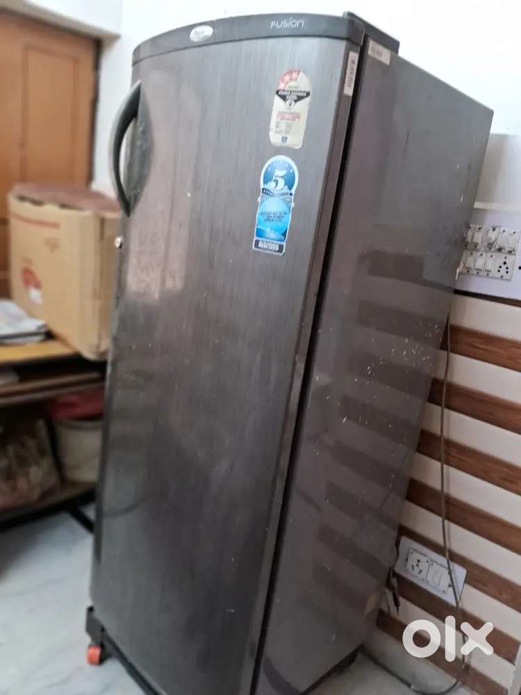 Refrigerator Whirlpool 310 litres