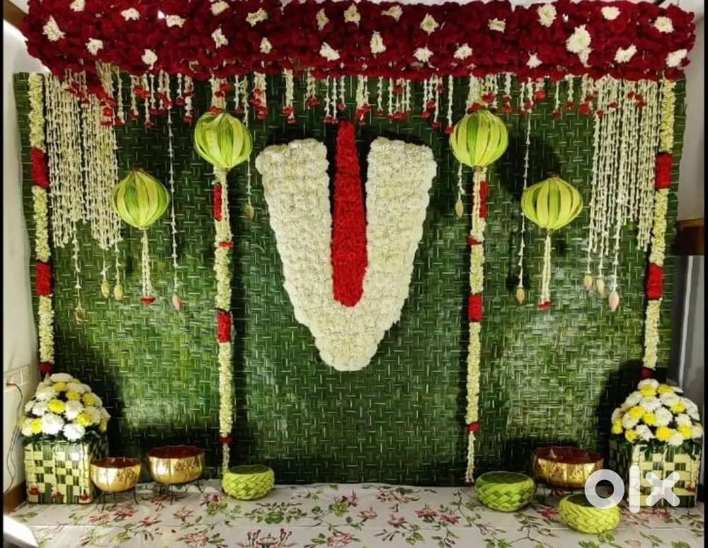 Housekeeping famel to decoration boy