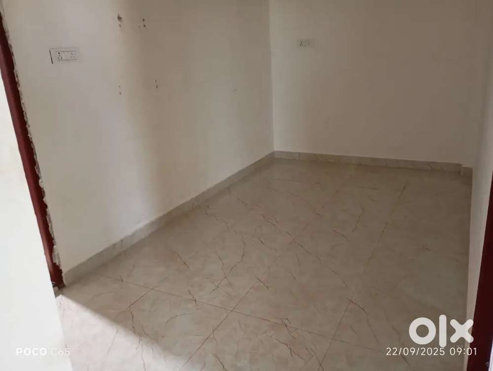 Sirf family walon Ko kirae per dena hai