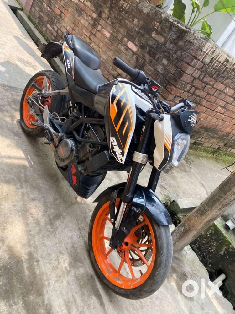 Ktm duke 200