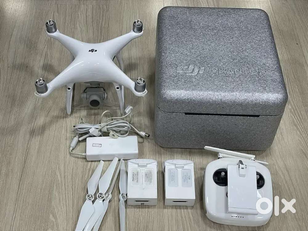 Bhai bas 2 year old hai bus best drone