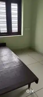 4bhk house near kowdiar junction no car parking