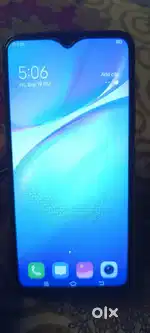 Vivo y19 good condition sirf mobile hai 4 / 128 internal urgent sell