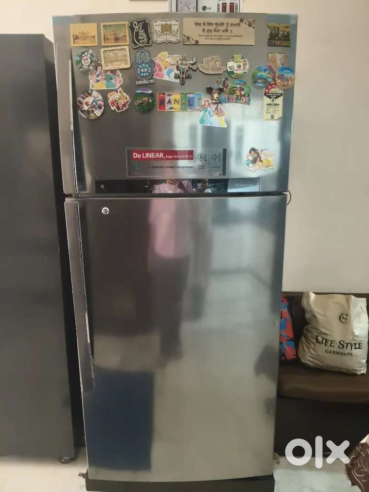 Double door fridge