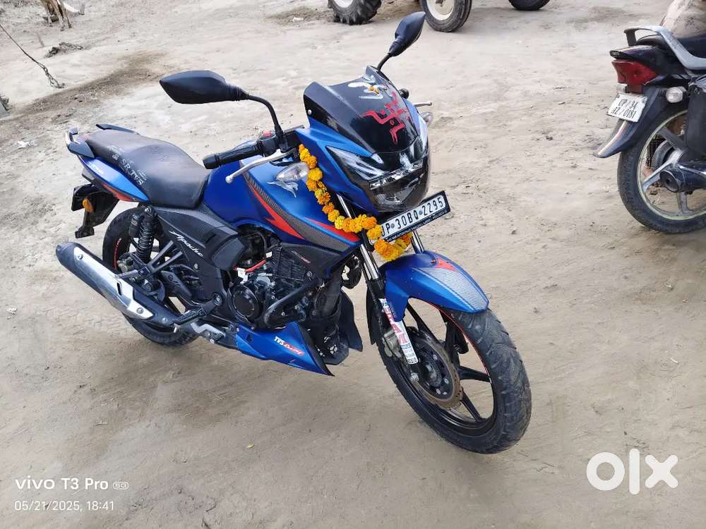 2024 model hai gadi ka price 105000