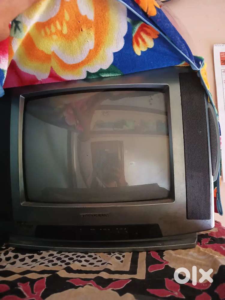 Videocon 14cm colour TV plus Intex home theatre