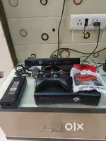 Xbox 360 slim 500gb 72 games