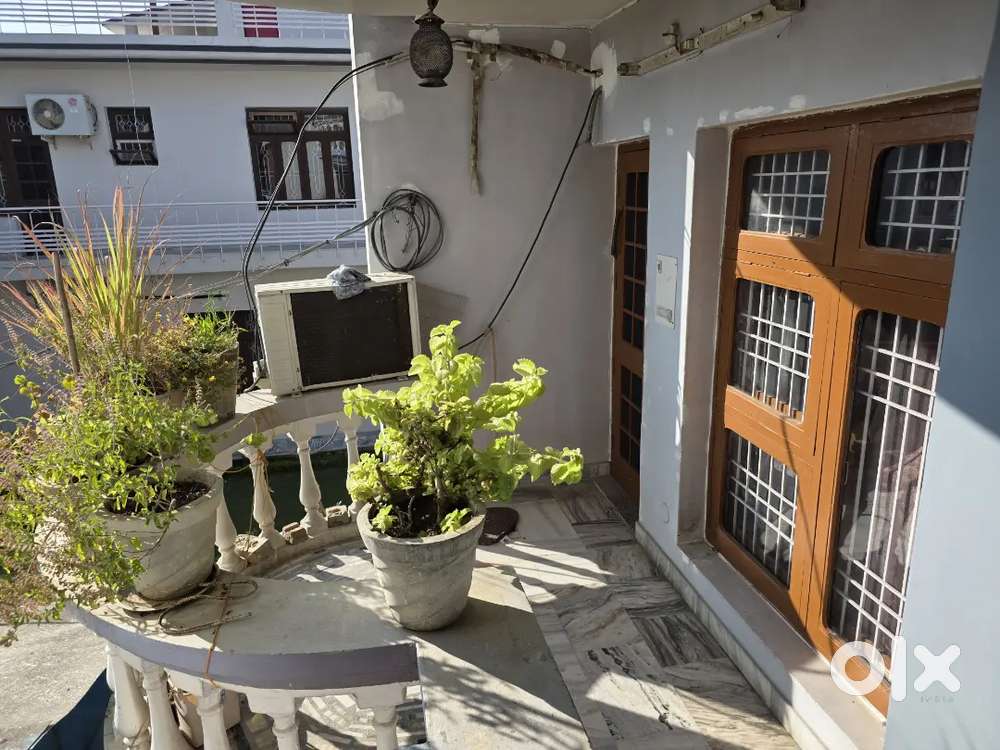 Fully furnished , air conditioned,  1 Room appartment