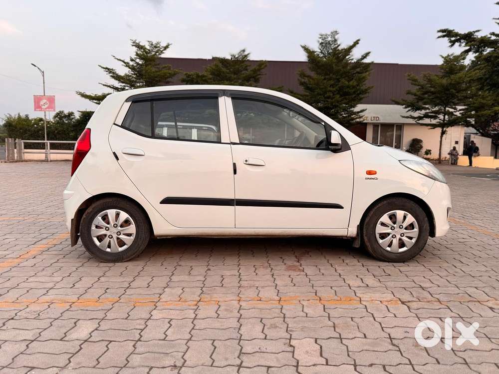 Hyundai i10 Sportz 1.2 KAPPA VTVT, 2012, CNG & Hybrids